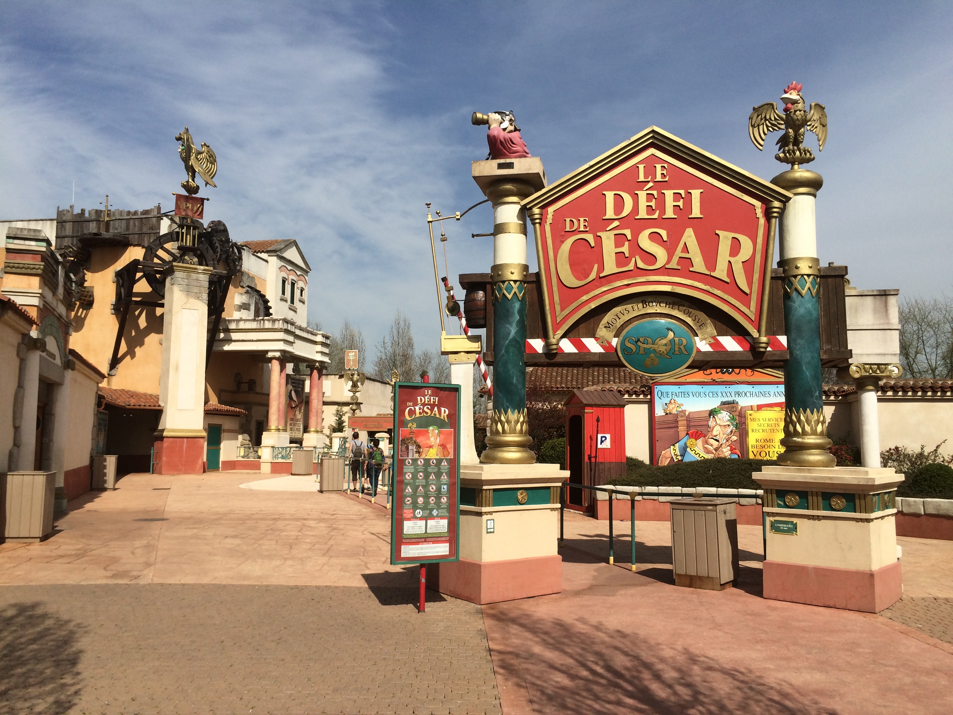 Parc Asterix (Plailly 35 kms de Paris) – Image 4